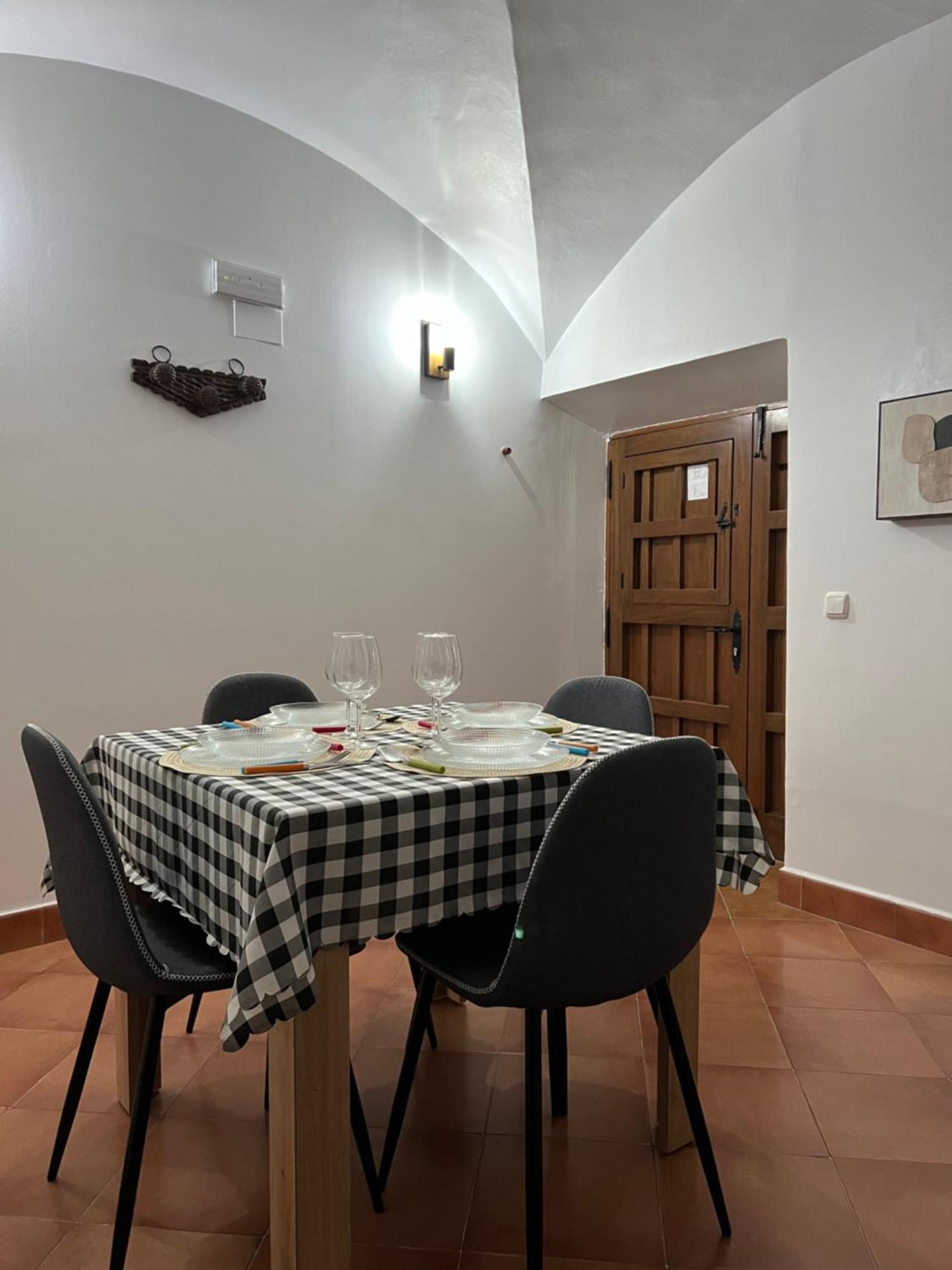 Ferienwohnung San Antonio 6 Malpartida de Cáceres Exterior foto