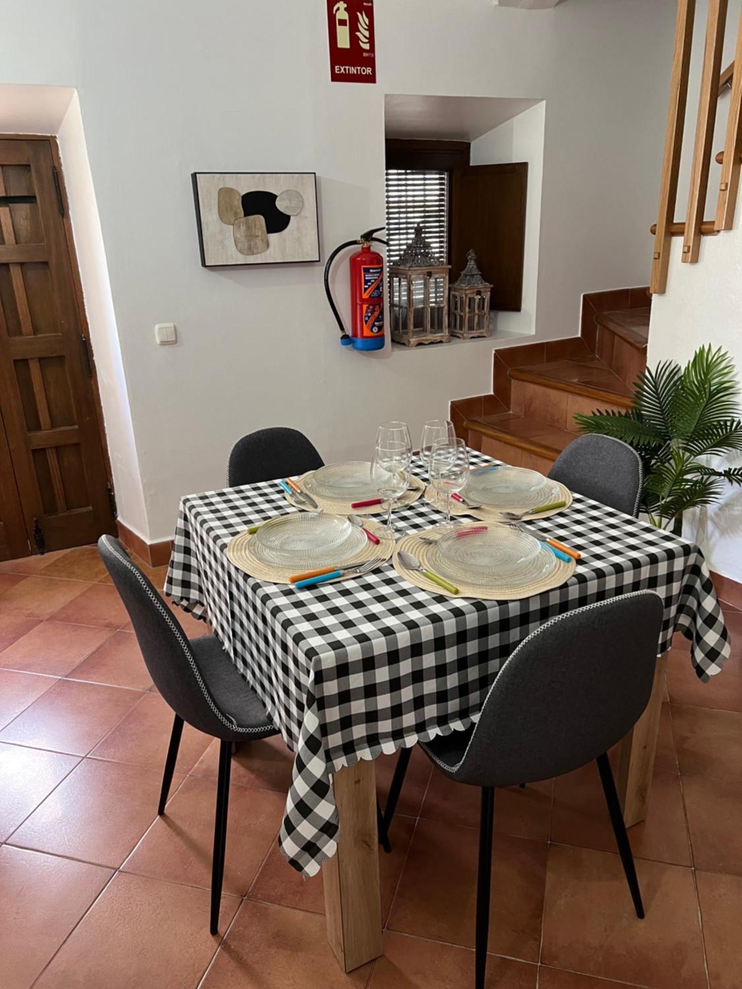 Ferienwohnung San Antonio 6 Malpartida de Cáceres Exterior foto